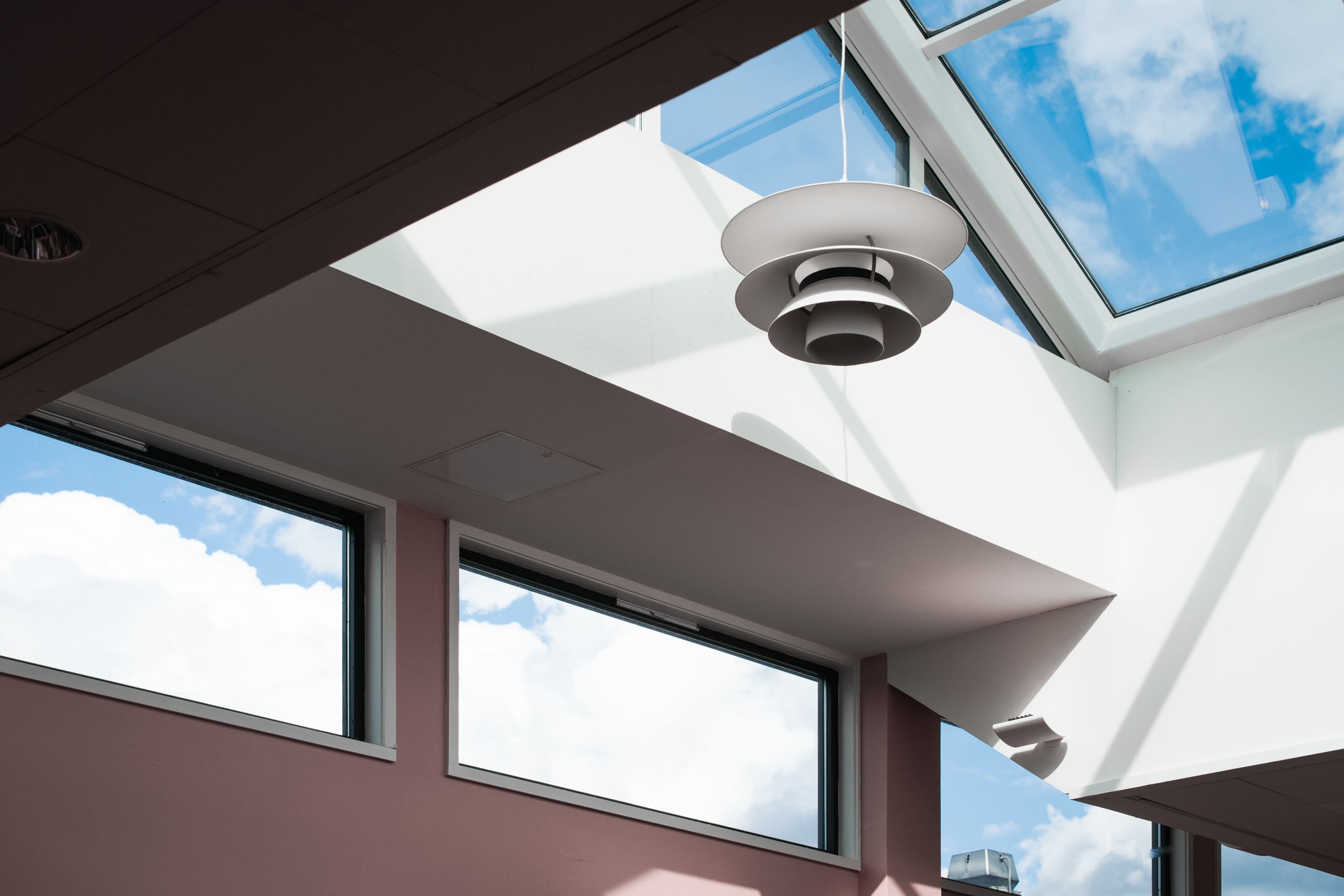 an-essential-guide-to-glass-roof-installation-and-repair