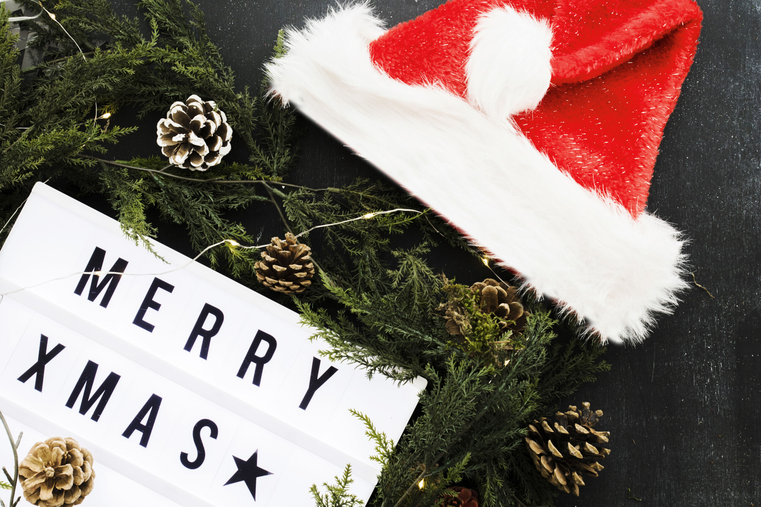 merry-christmas-and-a-happy-new-year-from-chorley-rooftech
